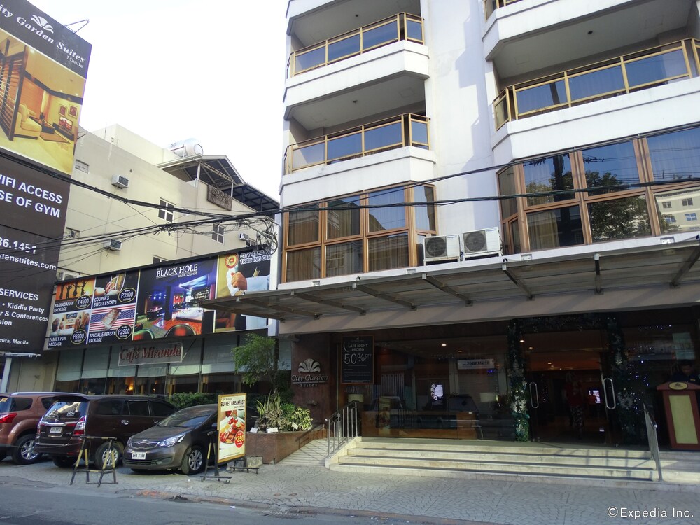 Hotel Front