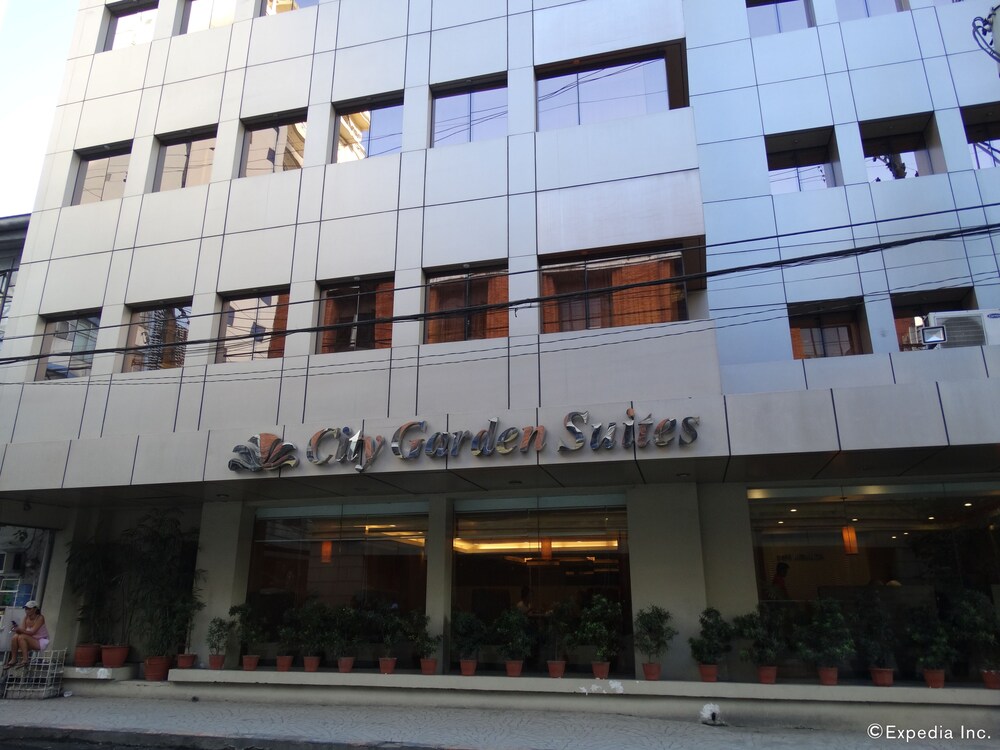 Hotel Front