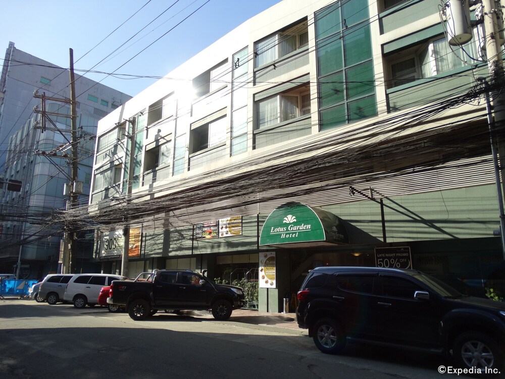 Hotel Front