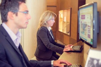 Concierge Desk