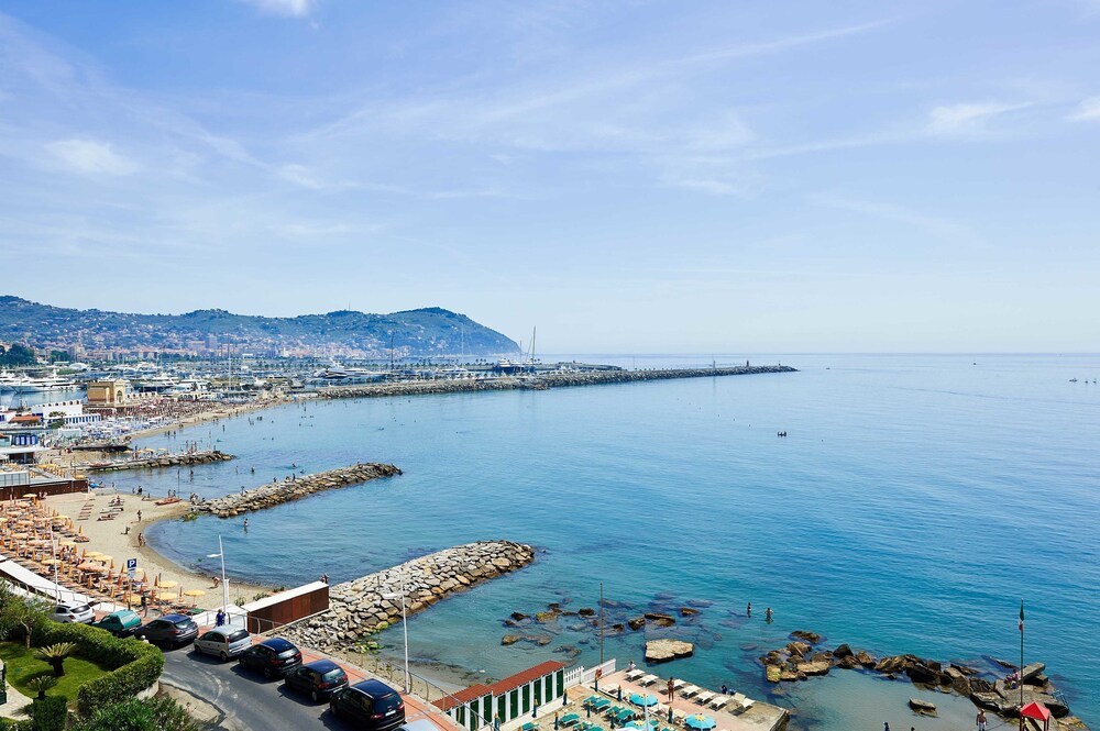Vista spiaggia/mare