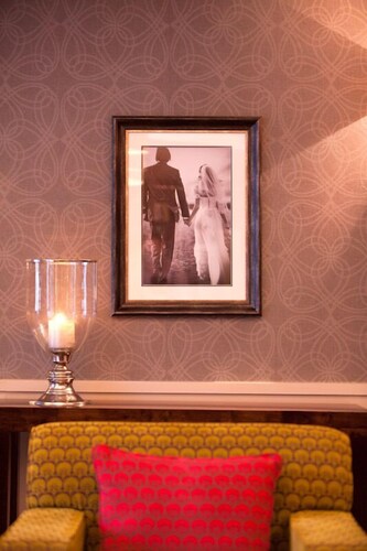 Hotel Lounge