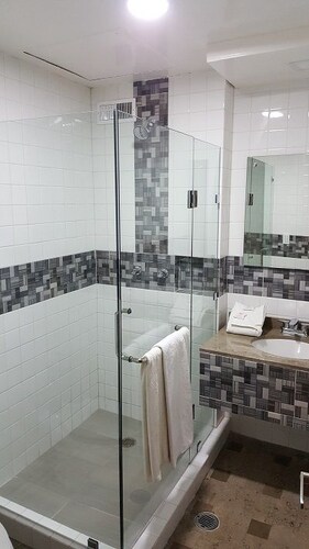 Ducha en el cuarto de baño