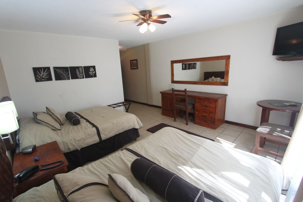 Guestroom