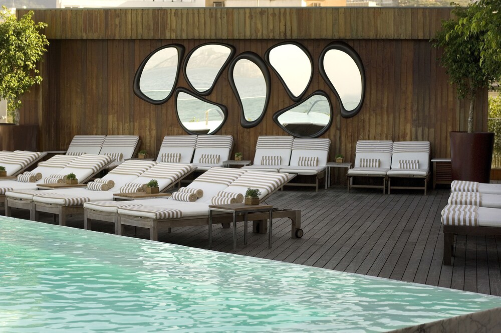 Sundeck