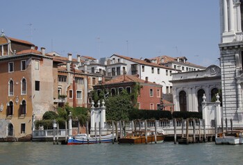 Dock