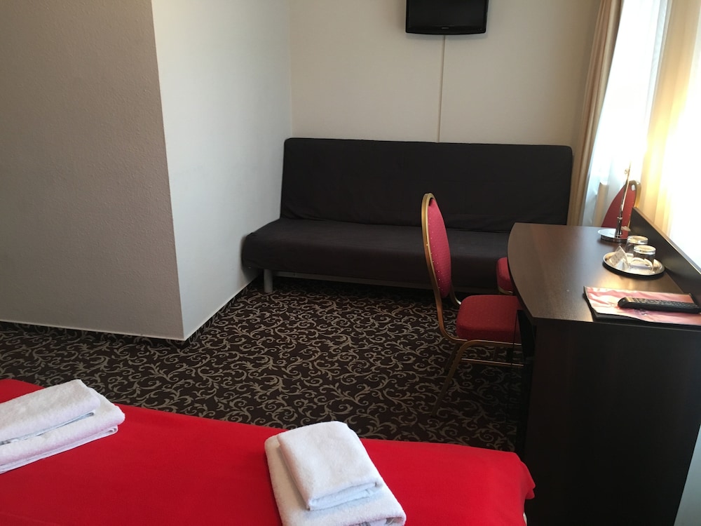 Guestroom