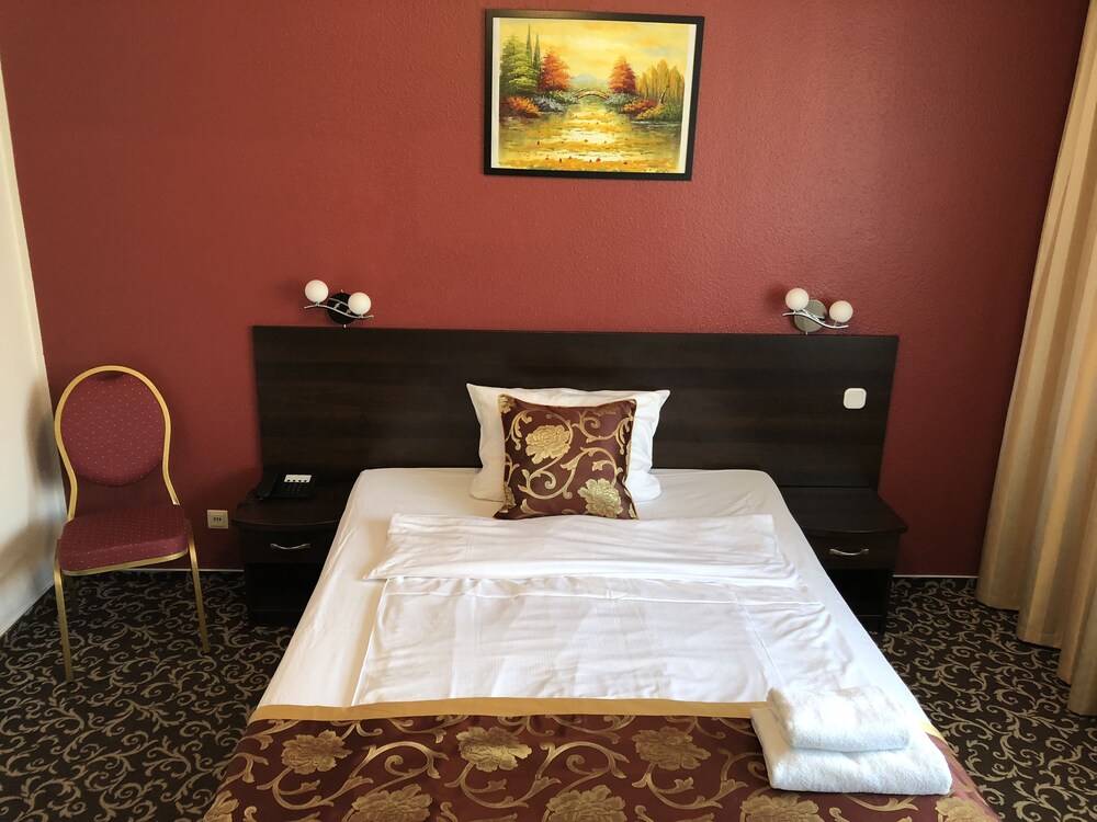 Guestroom View