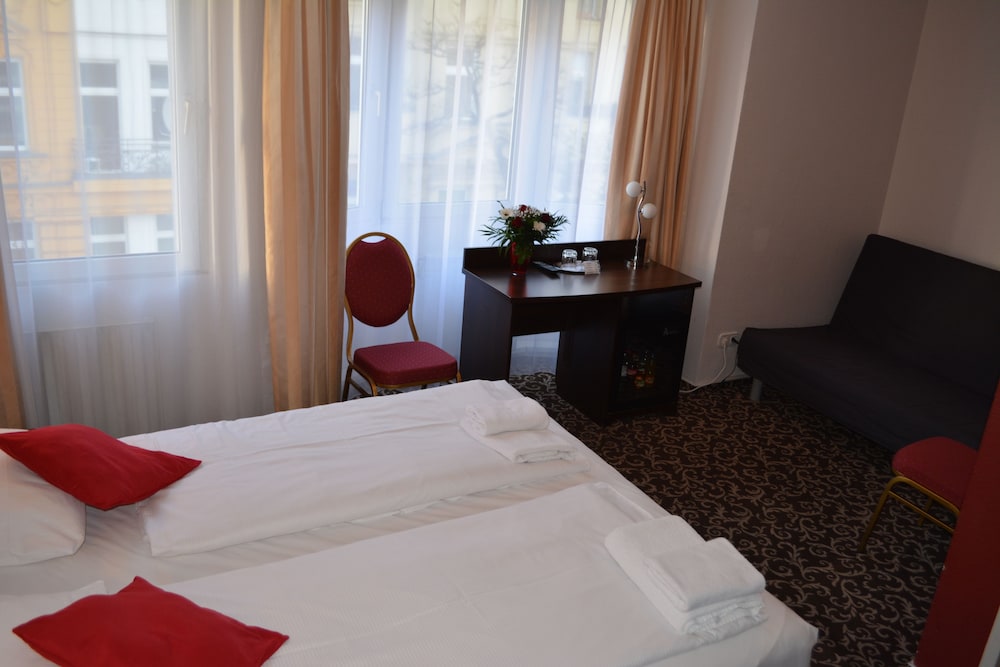 Guestroom