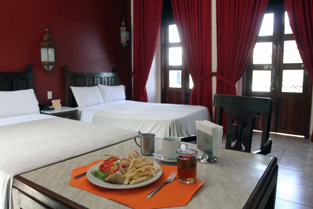 Guestroom