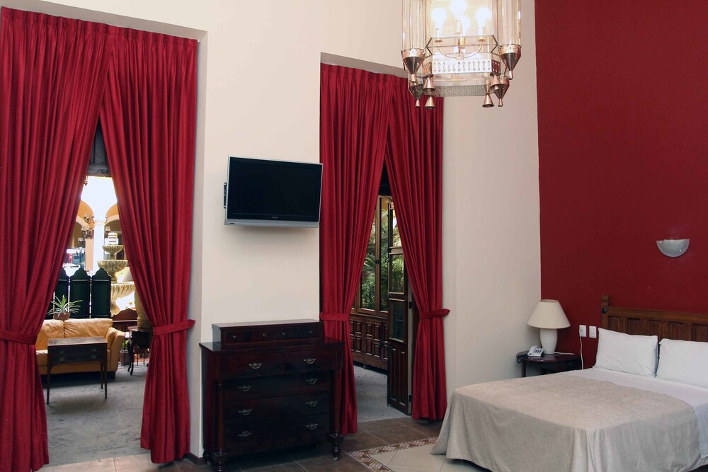 Guestroom