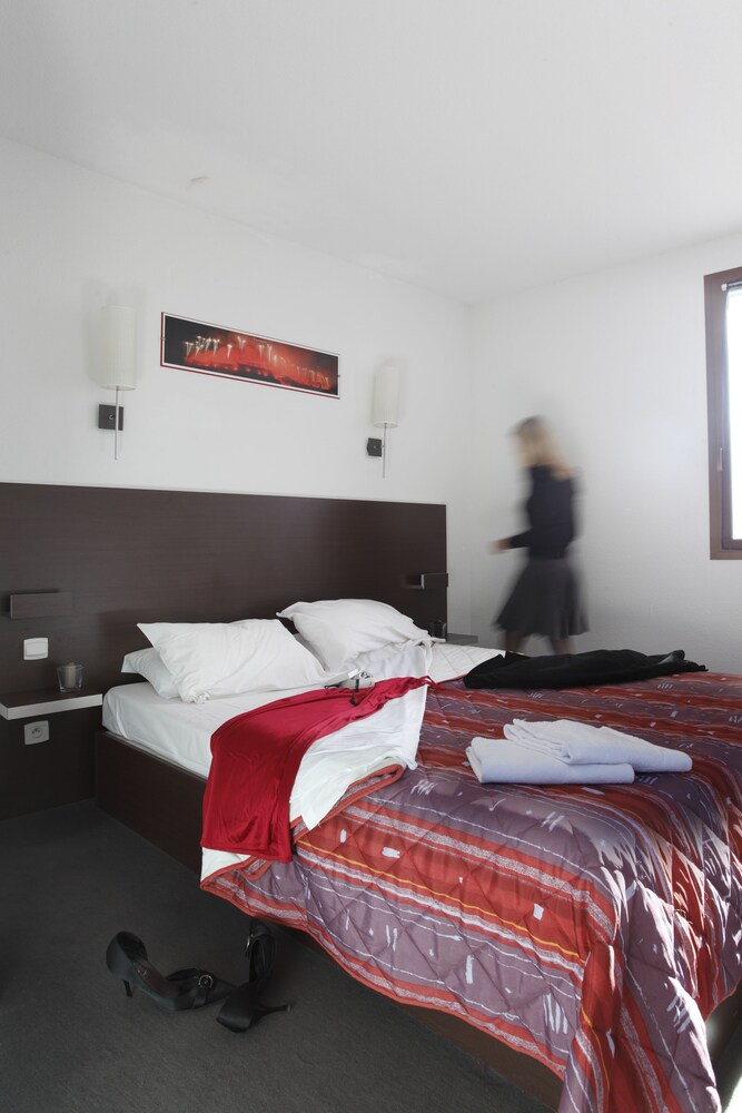 Standard Apartment, 1 Double Bed with Sofa bed - Guestroom