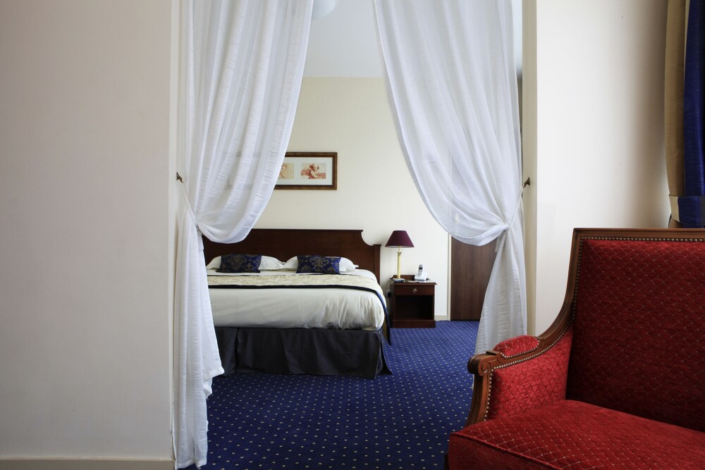 Guestroom