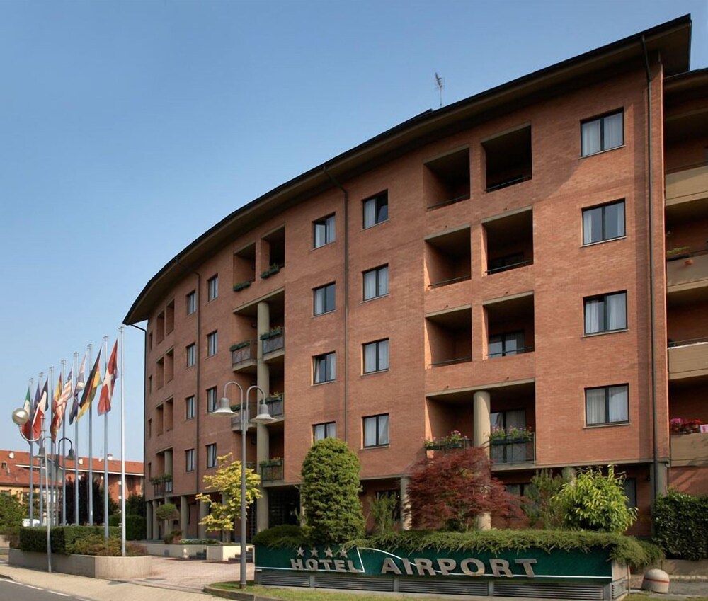 Hotel Front