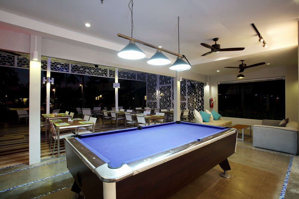 Hotel Lounge