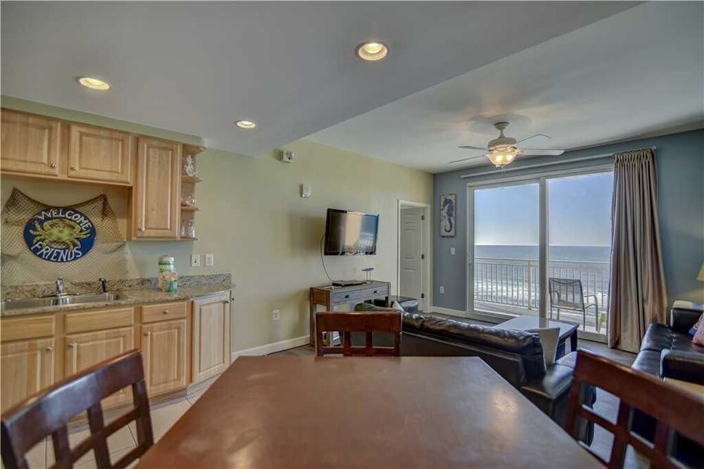 Condo, 2 Bedrooms - In-Room Dining