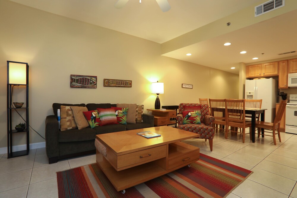 Condo, 2 Bedrooms - Living Area