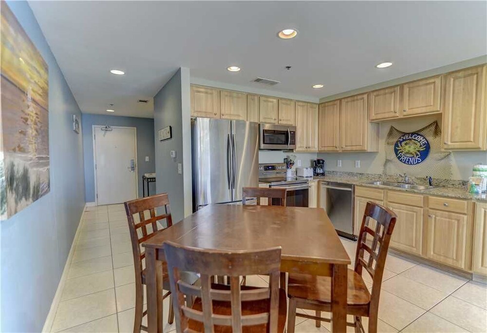 Condo, 2 Bedrooms - In-Room Kitchen