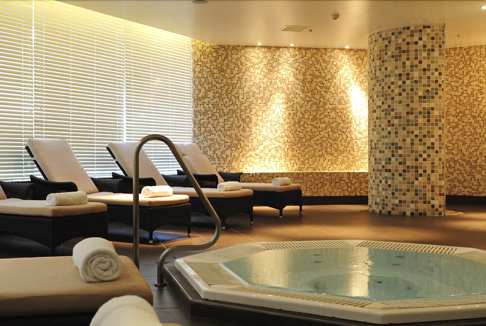 Bain à remous intérieur