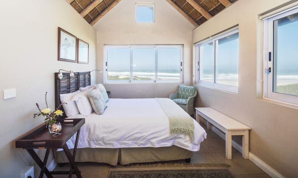 Beach Break .Guest House - Sea Facing - Guestroom