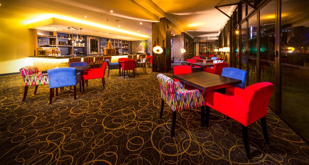Hotel Lounge