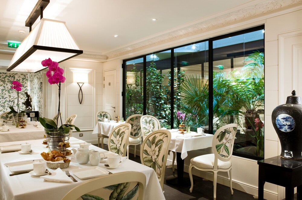 Salle de petit-déjeuner