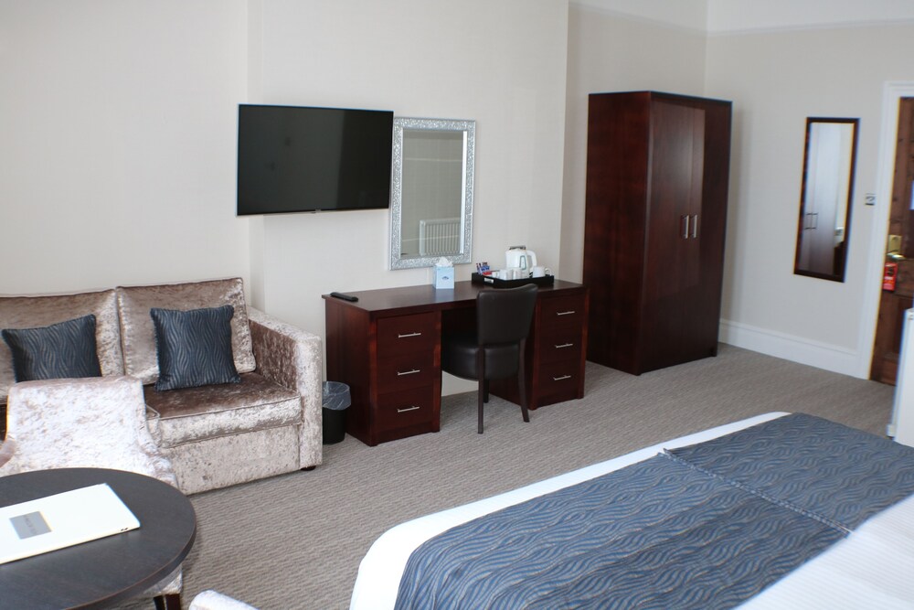 Guestroom