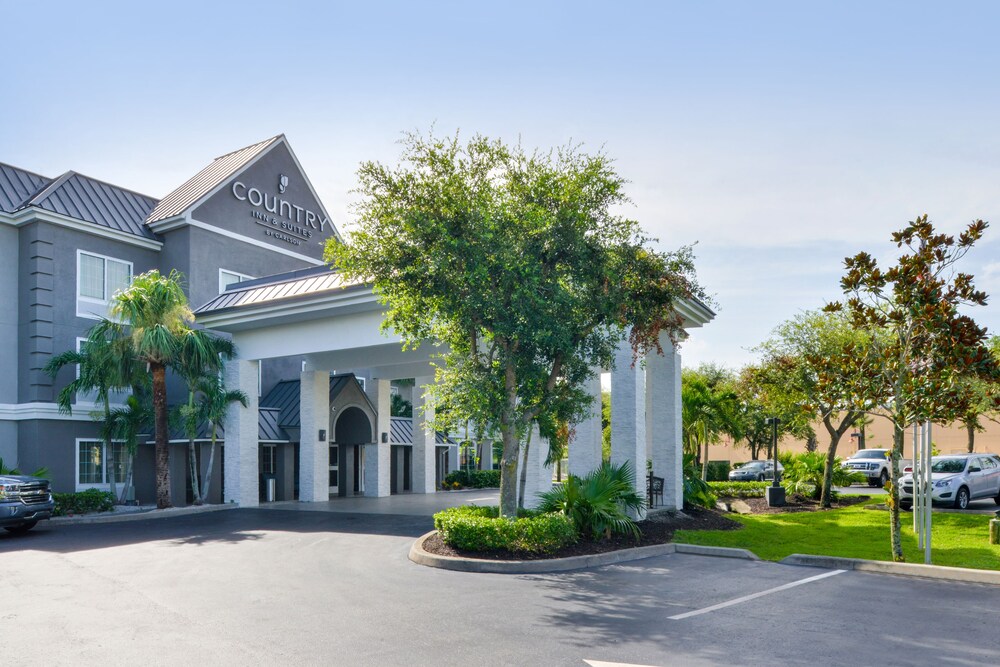 Hotel Front