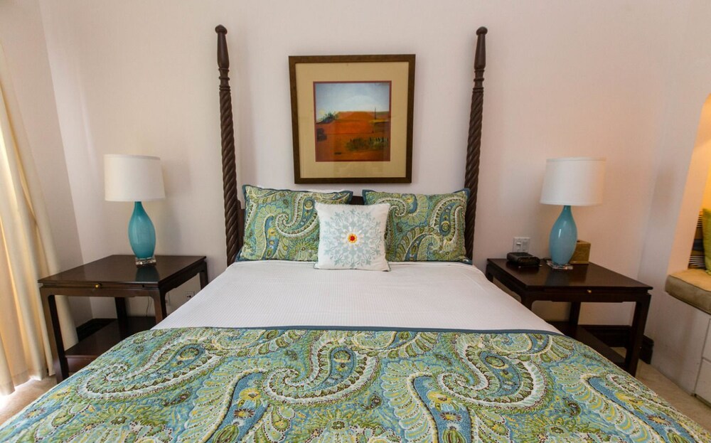 Villa, 2 Bedrooms, Pool View - Guestroom