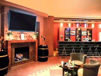 Hotel Bar