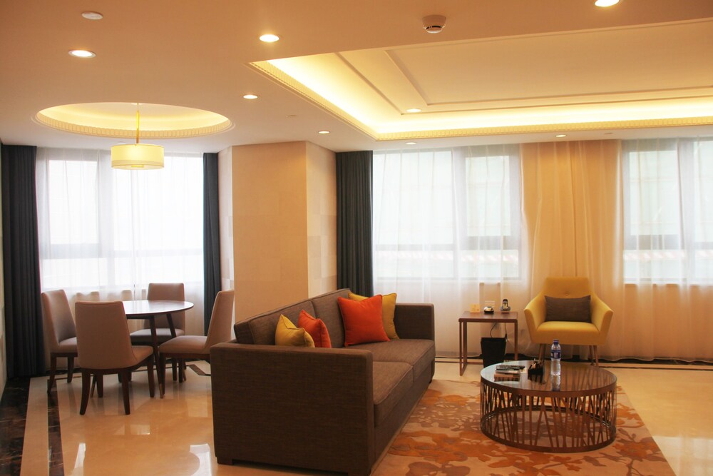 Premier Apartment, 1 Bedroom, Kitchen, City View - Guestroom