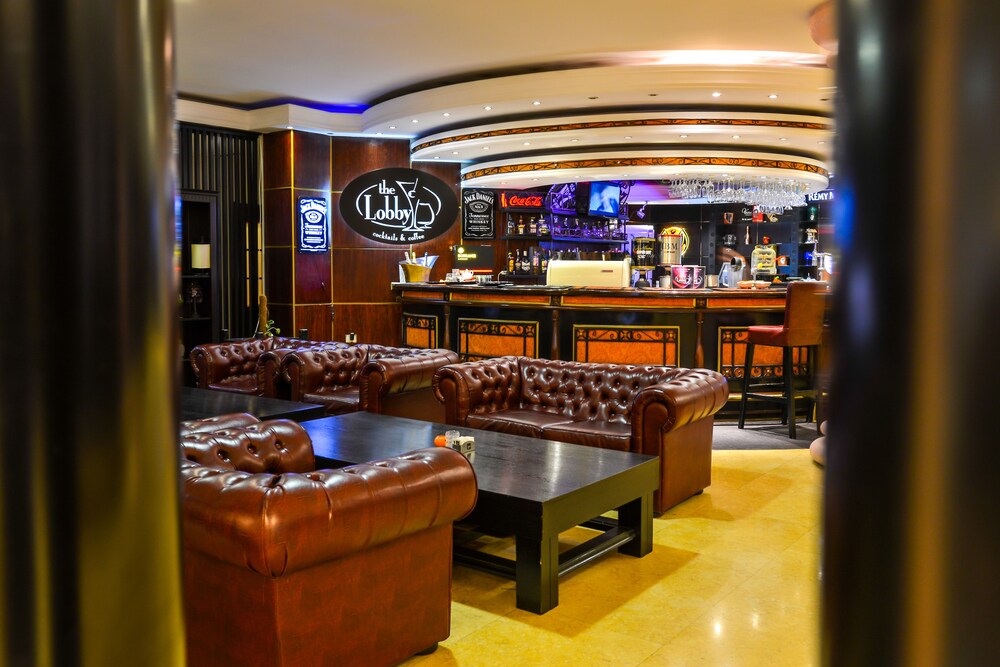 Hotel Lounge