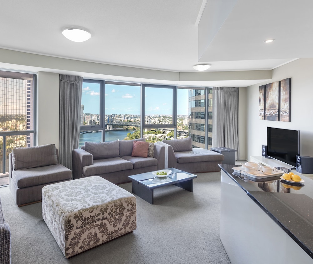 Apartment, 3 Bedrooms - Living Area