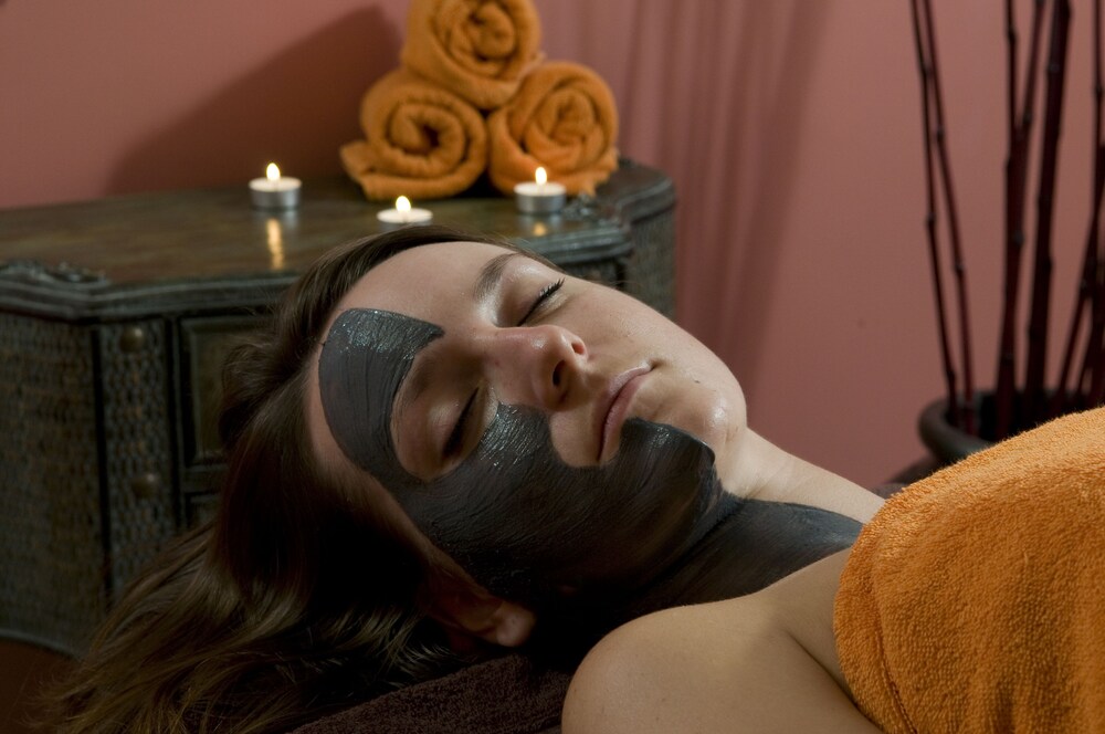 Facial