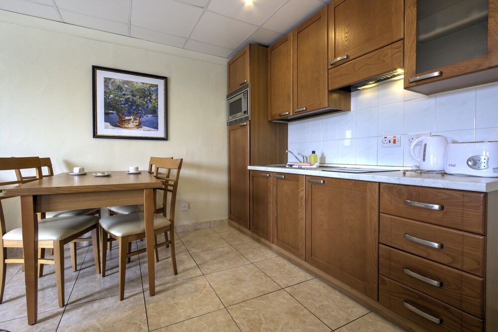 In-Room Kitchen