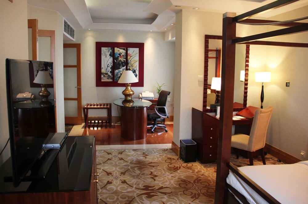 Guestroom View