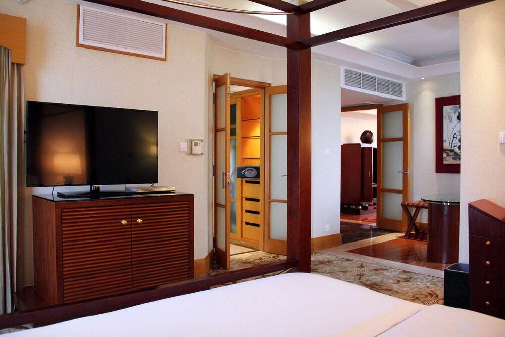 Guestroom View
