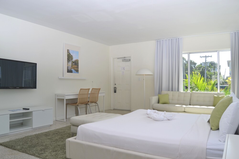 Guestroom