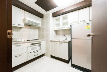 In-Room Kitchenette