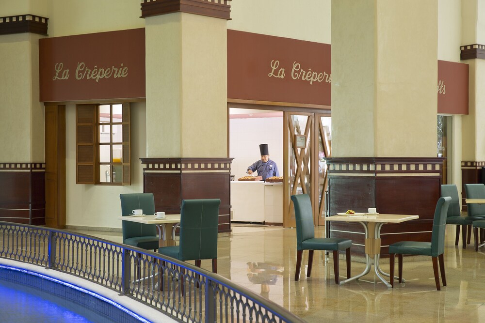 Cafe