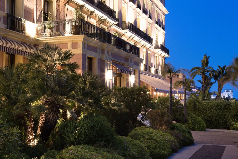 Hotel Front - Evening/Night