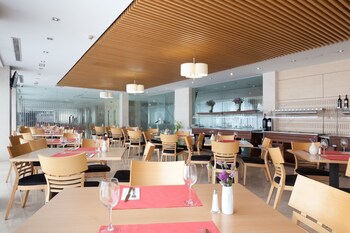 Food Court