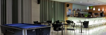 Hotel Bar