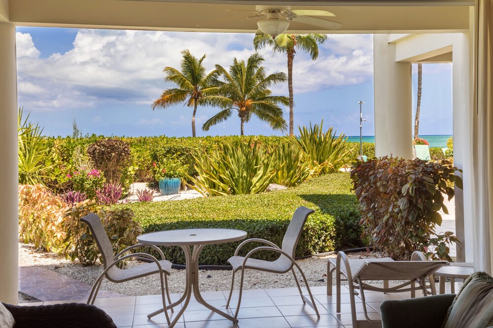 Suite, 1 Bedroom, Ground Floor Partial Ocean View - Terrace/Patio