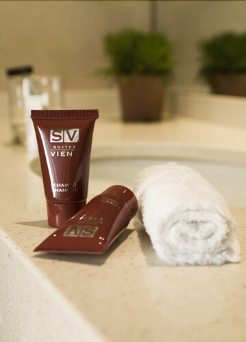 Junior Suite - Bathroom