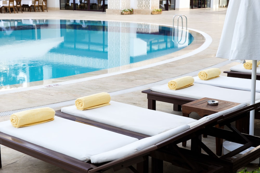 Sundeck