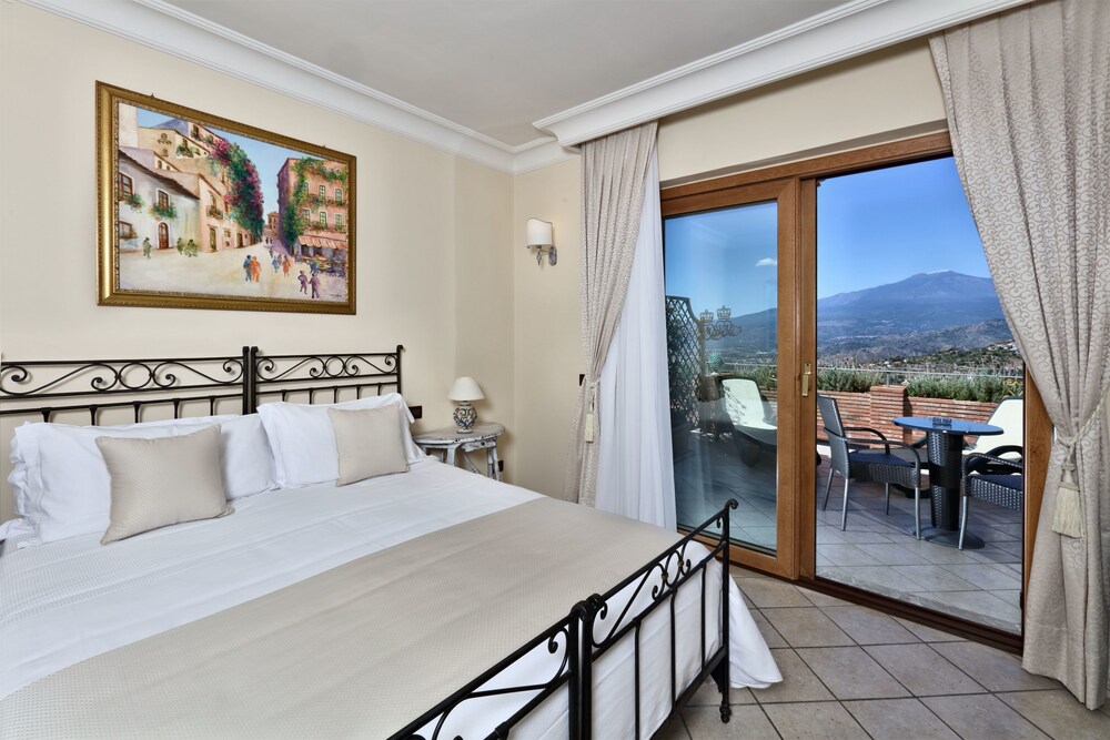 Guestroom View