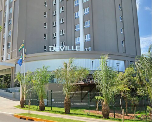 Hotel Deville Prime Cuiabá