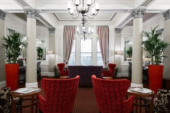 Executive Lounge