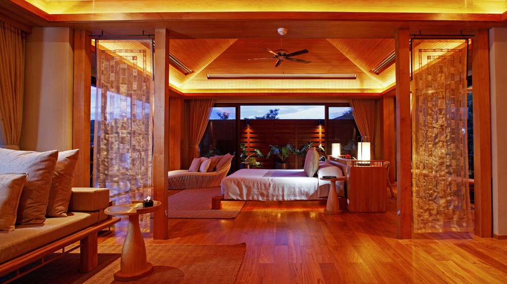 4BR Residence Villa, Free MiniBar&Snacks - Guestroom